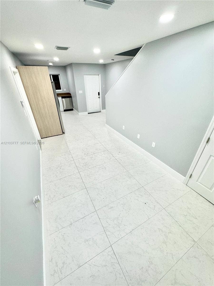 930 NW 2nd Street, Fort Lauderdale, Fort Lauderdale, FL 33311 Photo 5
