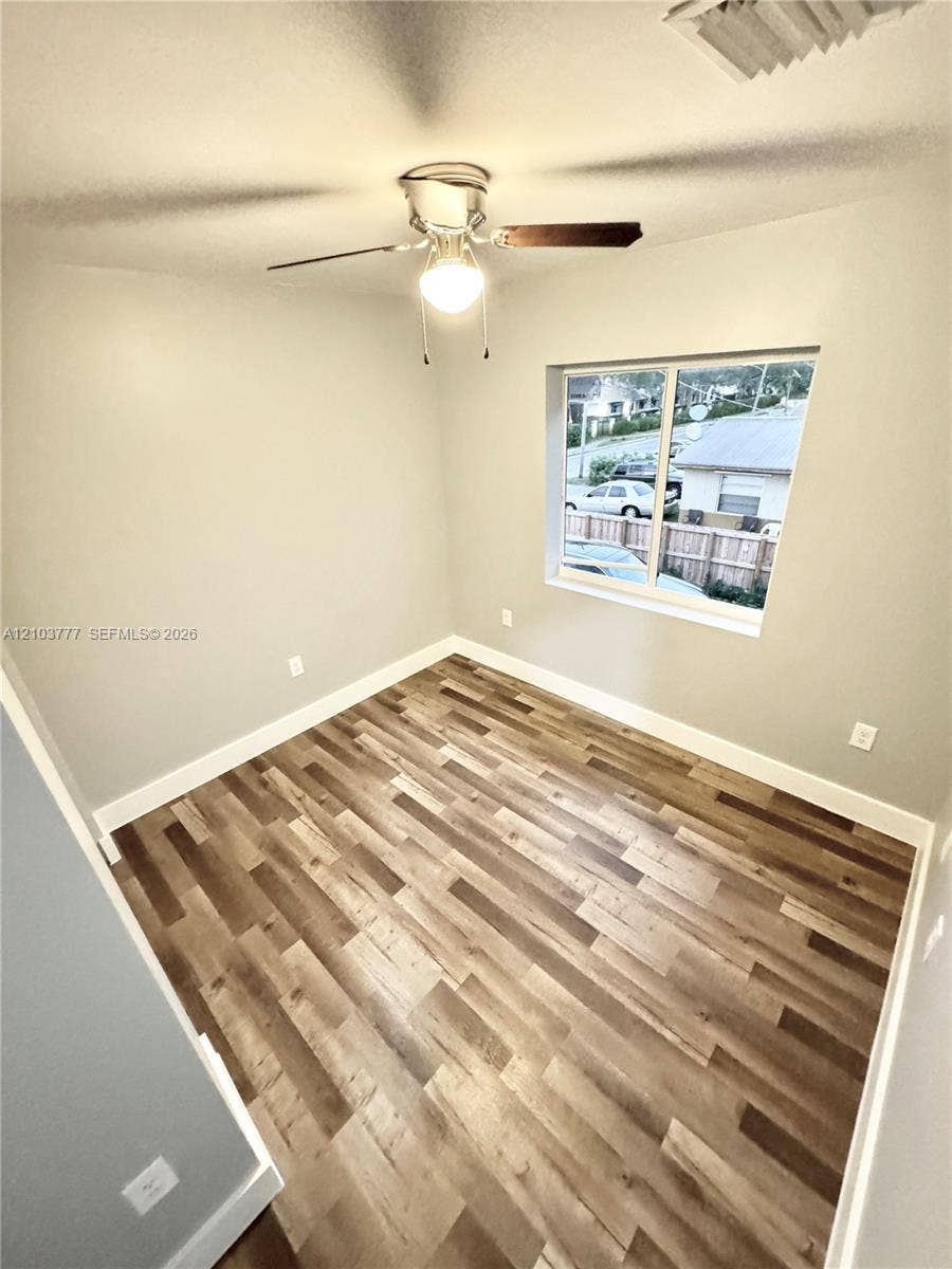 930 NW 2nd Street, Fort Lauderdale, Fort Lauderdale, FL 33311 Photo 12
