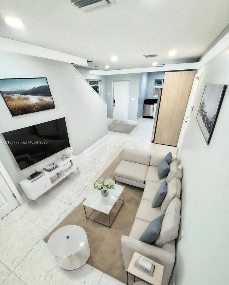 930 NW 2nd Street, Fort Lauderdale, Fort Lauderdale, FL 33311 Photo 4