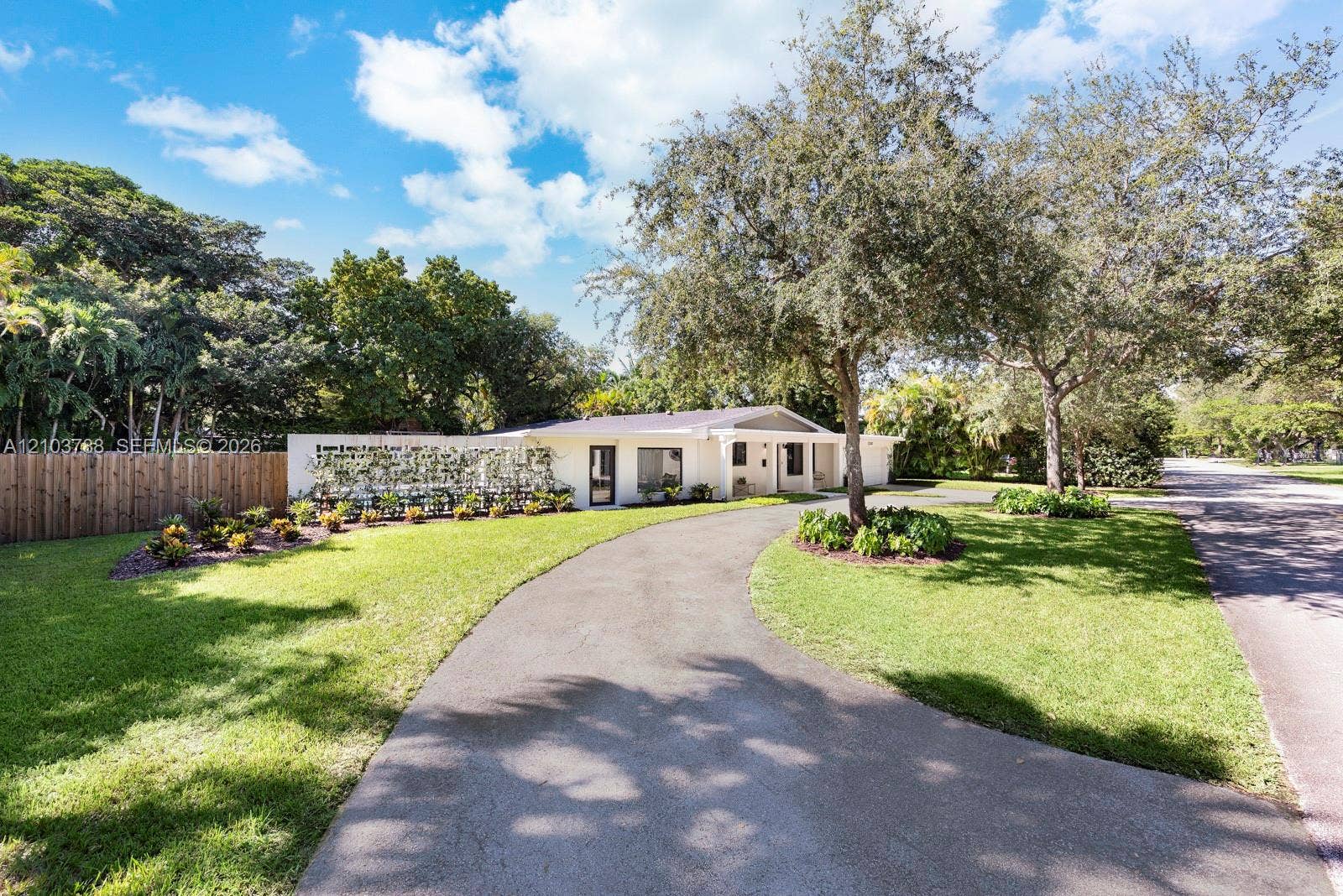 12500 SW 69th Avenue, Pinecrest, FL 33156 Photo 6