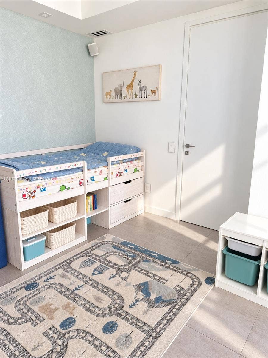 1300 Brickell Bay Drive, #3805, Miami, Miami, FL 33131 Photo 31