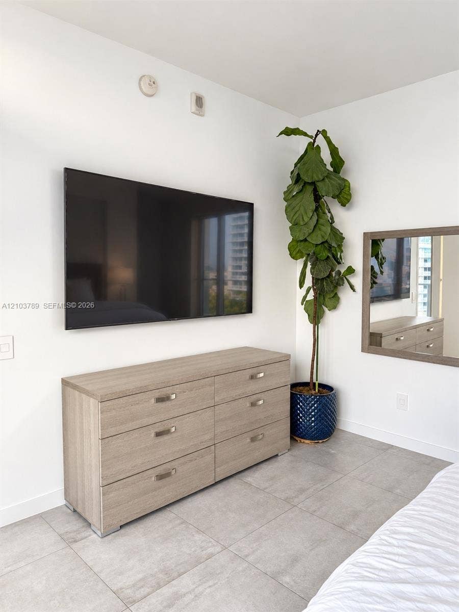1300 Brickell Bay Drive, #3805, Miami, Miami, FL 33131 Photo 23