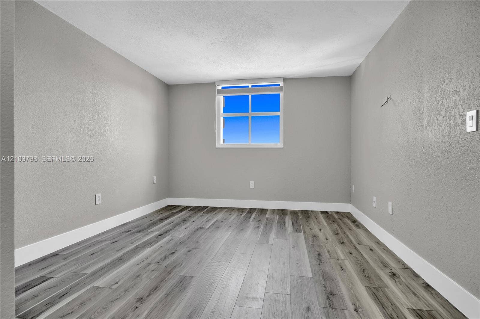 5880 Collins Avenue, #403, Miami Beach, FL 33140 Photo 19