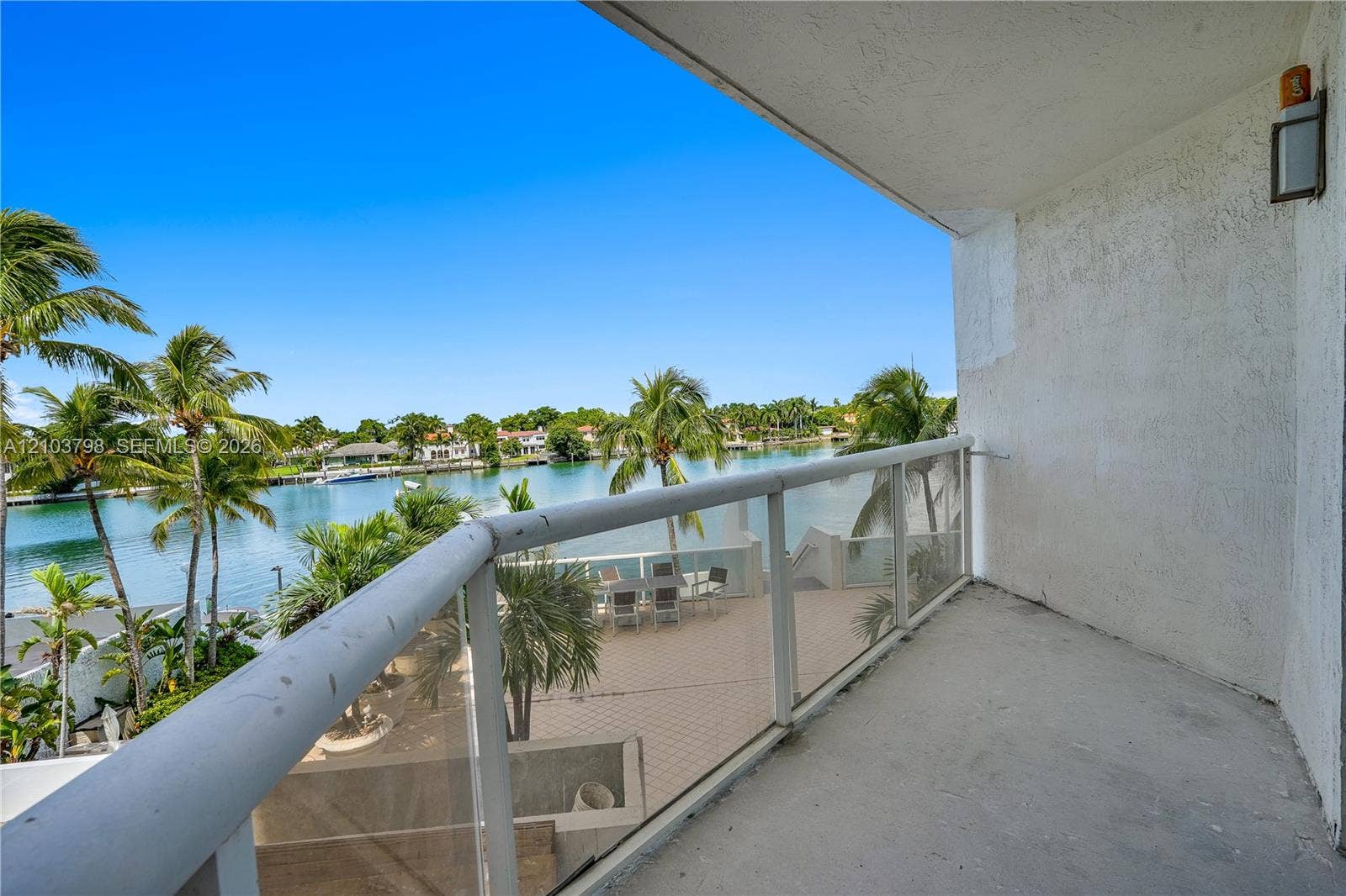 5880 Collins Avenue, #403, Miami Beach, FL 33140 Photo 14