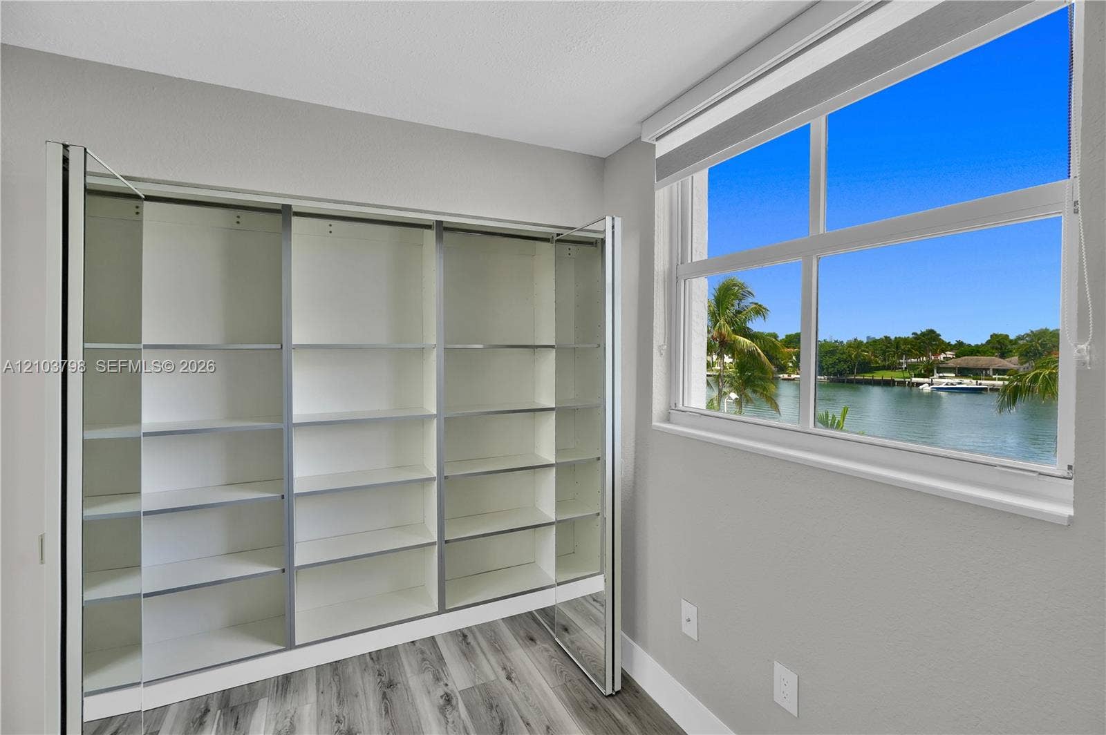 5880 Collins Avenue, #403, Miami Beach, FL 33140 Photo 24
