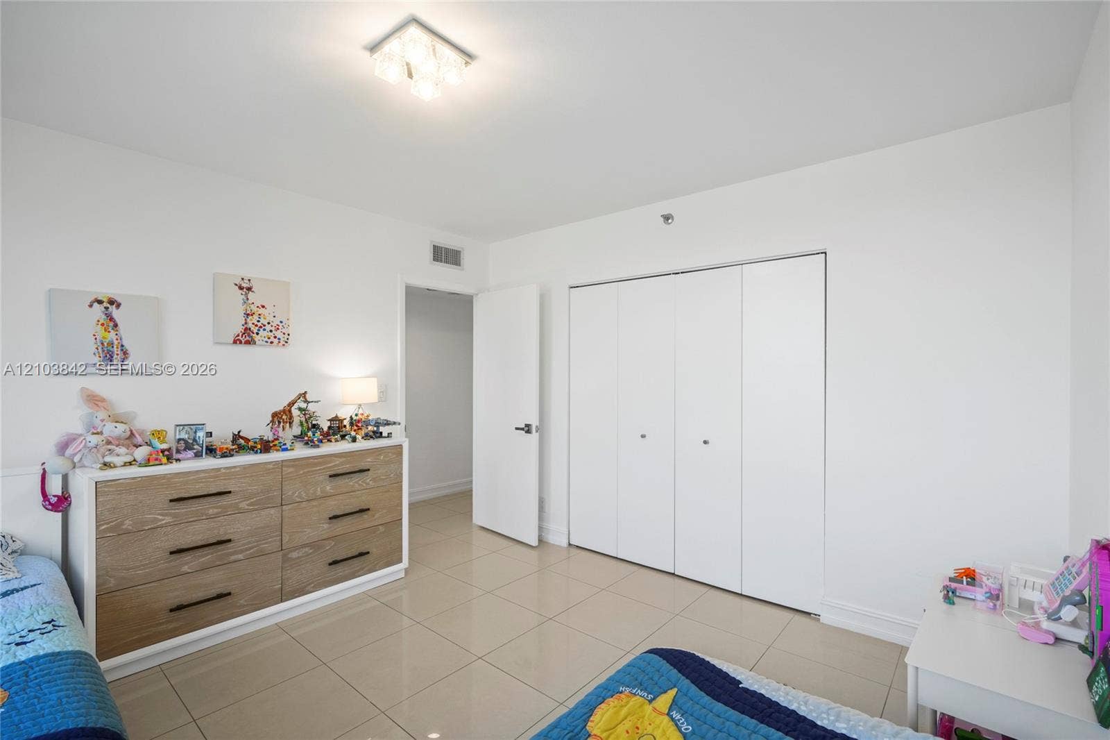 1000 W Island Boulevard, #504, Aventura, FL 33160 Photo 24
