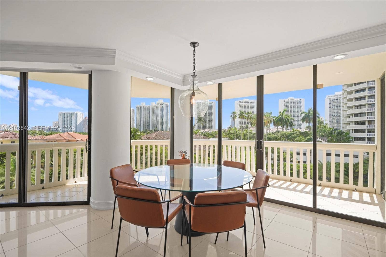 1000 W Island Boulevard, #504, Aventura, FL 33160 Photo 1