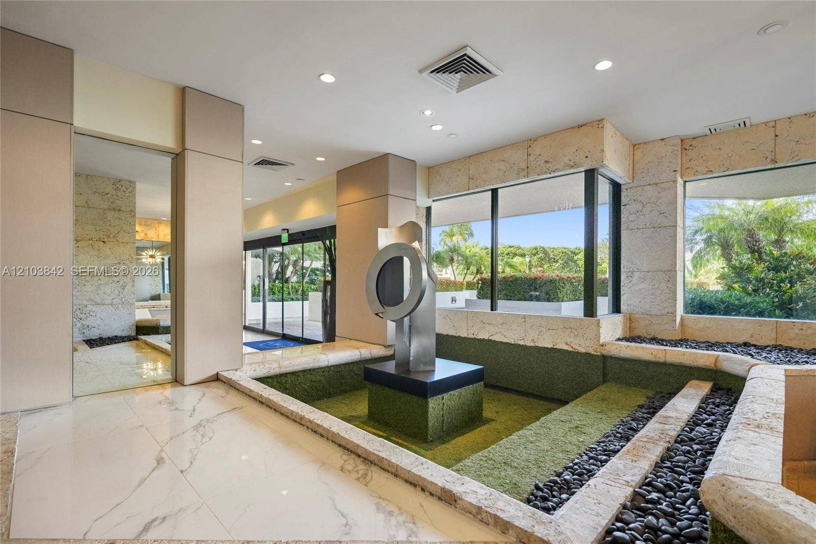 1000 W Island Boulevard, #504, Aventura, FL 33160 Photo 48