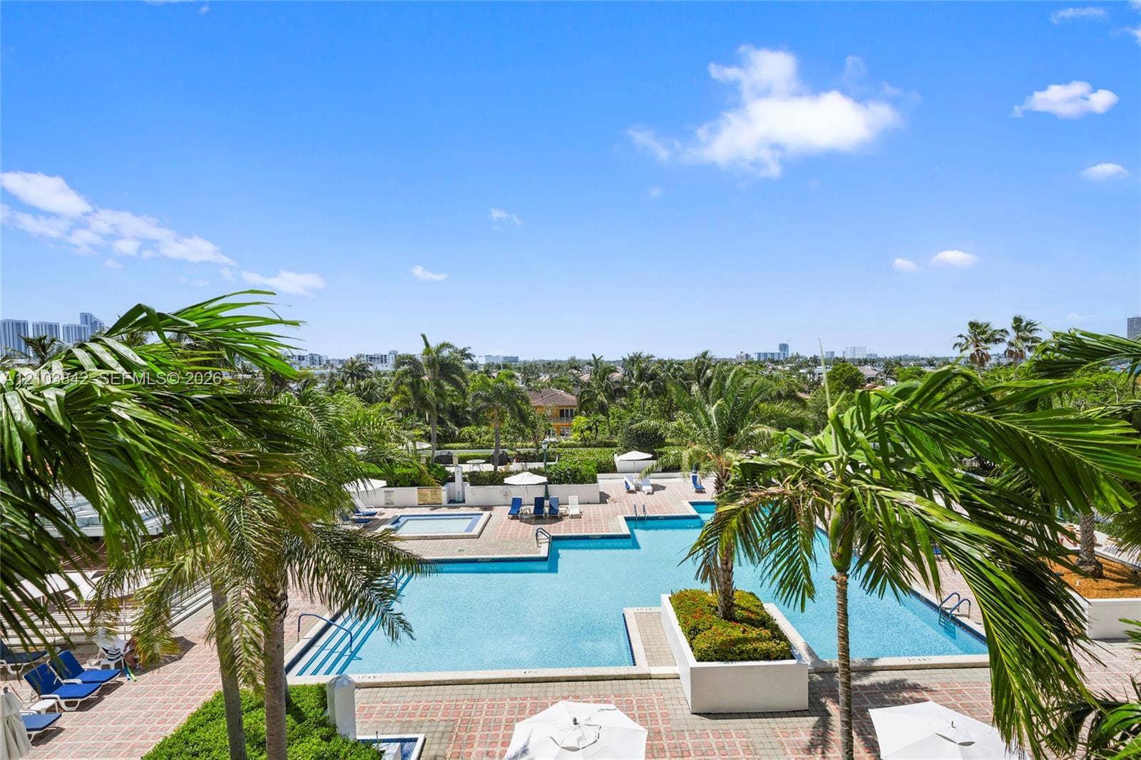 1000 W Island Boulevard, #504, Aventura, FL 33160 Photo 49