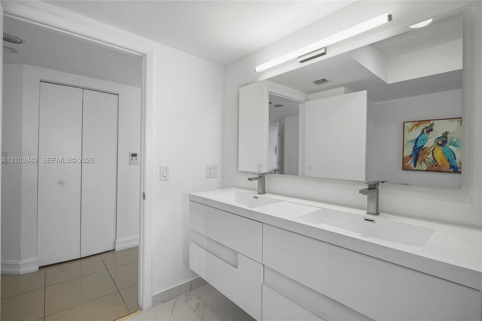 1000 W Island Boulevard, #504, Aventura, FL 33160 Photo 17