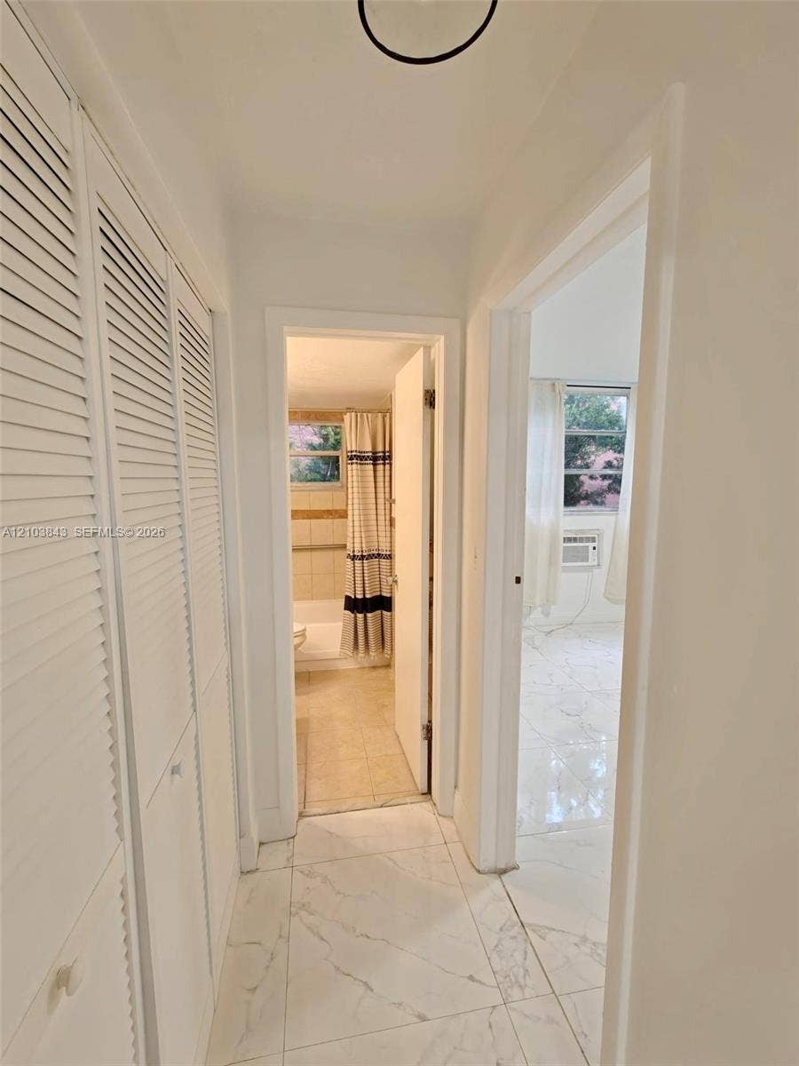 915 Jefferson Avenue, #2C, Miami Beach, Miami Beach, FL 33139 Photo 13