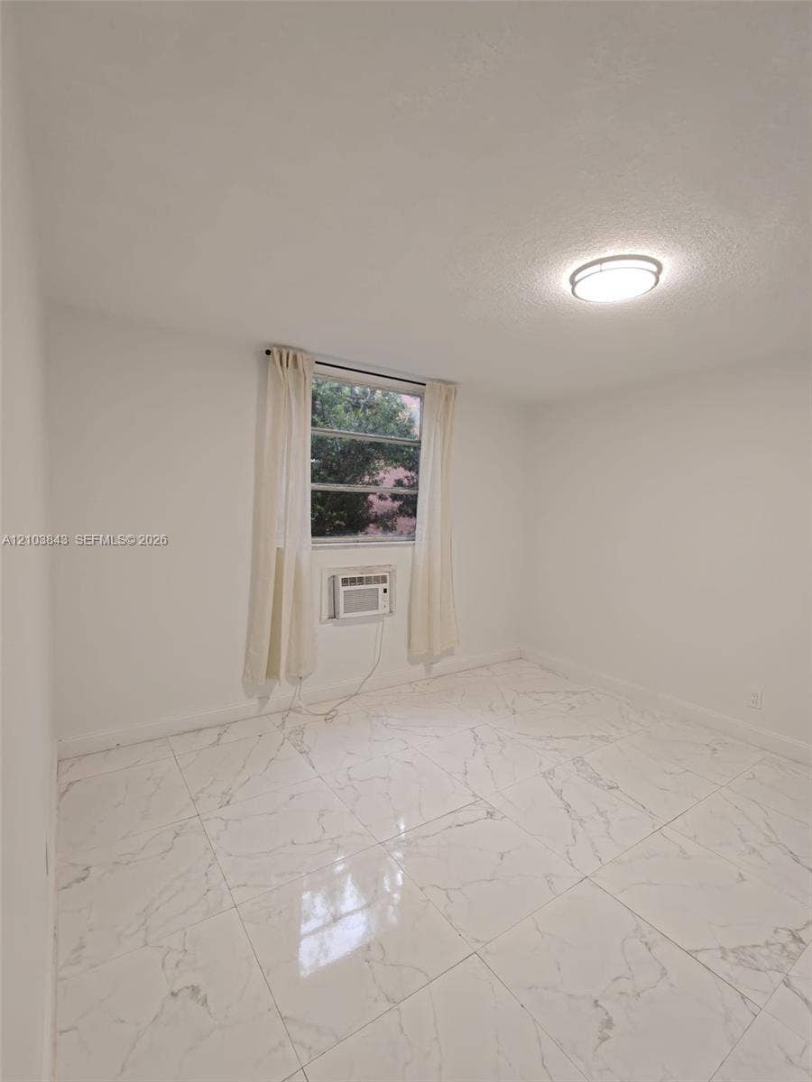 915 Jefferson Avenue, #2C, Miami Beach, Miami Beach, FL 33139 bedroom