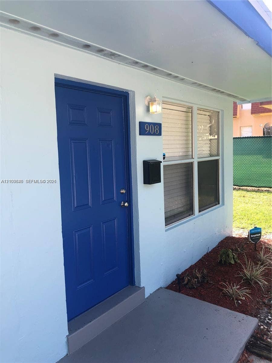 Property photo for 906 Greenbriar Drive, #908, Lake Park, FL