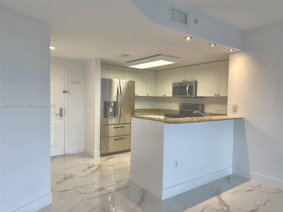 Property photo for 19501 W Country Club Drive, #406, Aventura, FL