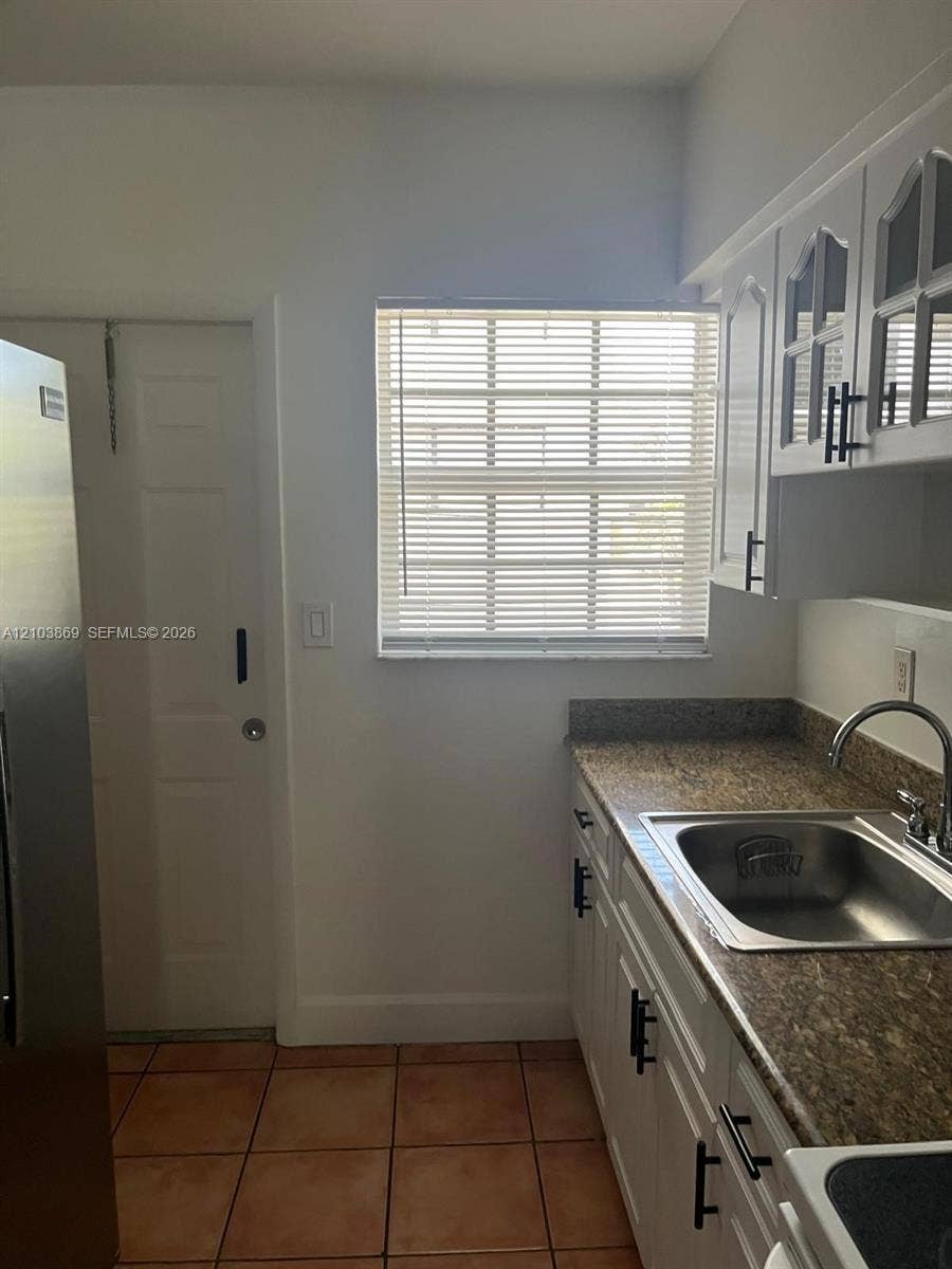 9260 Bay Harbor Terrace, #24, Bay Harbor Islands, FL 33154 Photo 6
