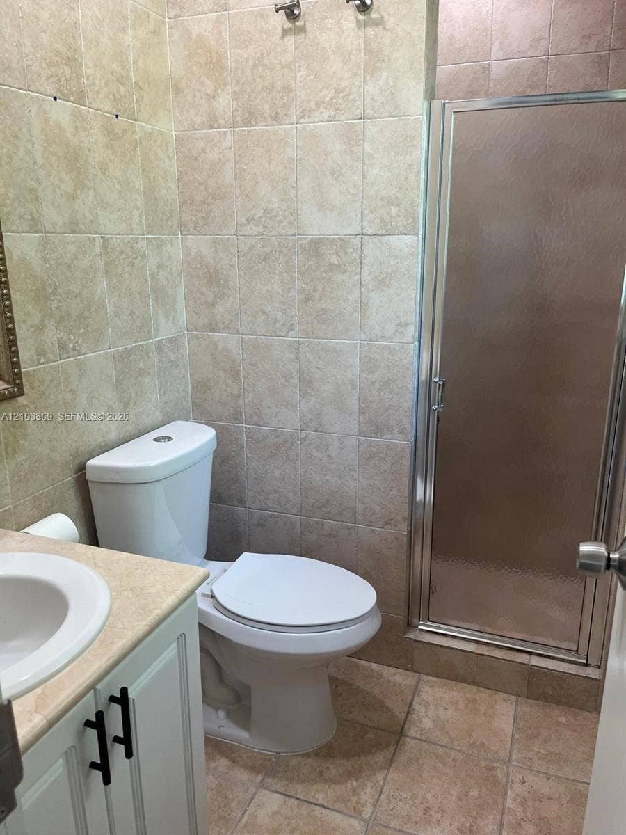 9260 Bay Harbor Terrace, #24, Bay Harbor Islands, FL 33154 Photo 9
