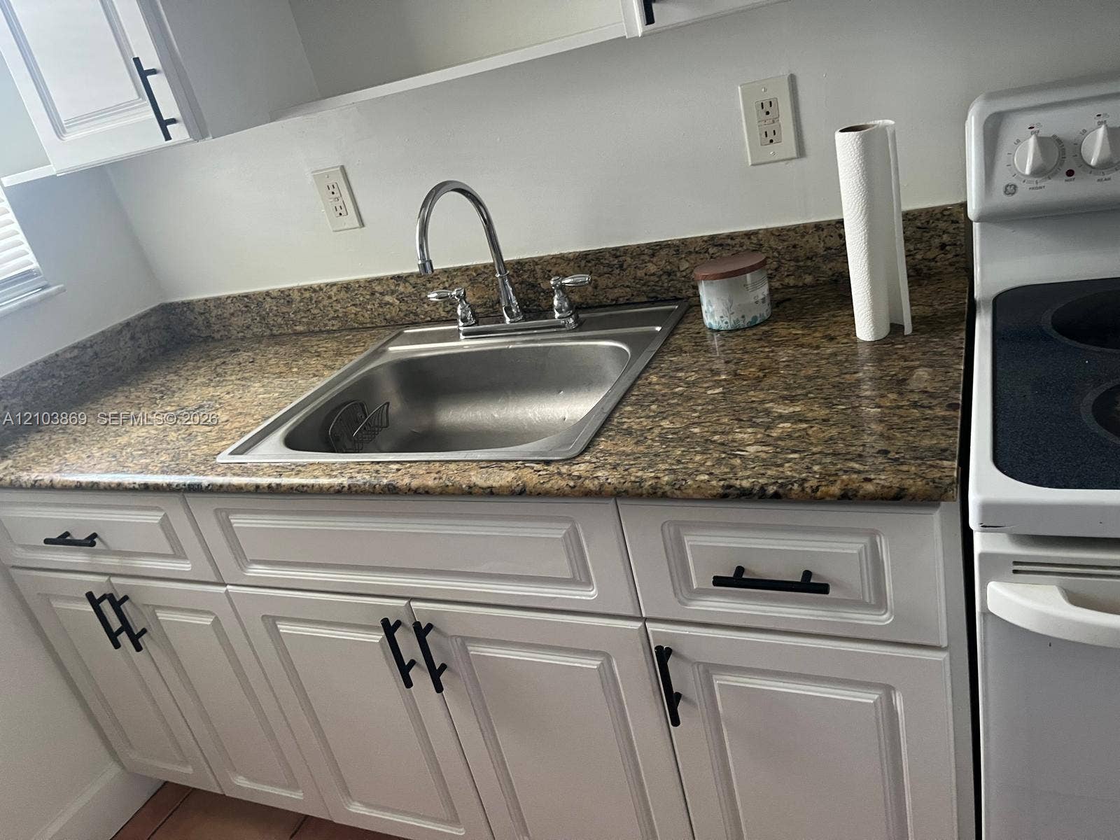 9260 Bay Harbor Terrace, #24, Bay Harbor Islands, FL 33154 Photo 5