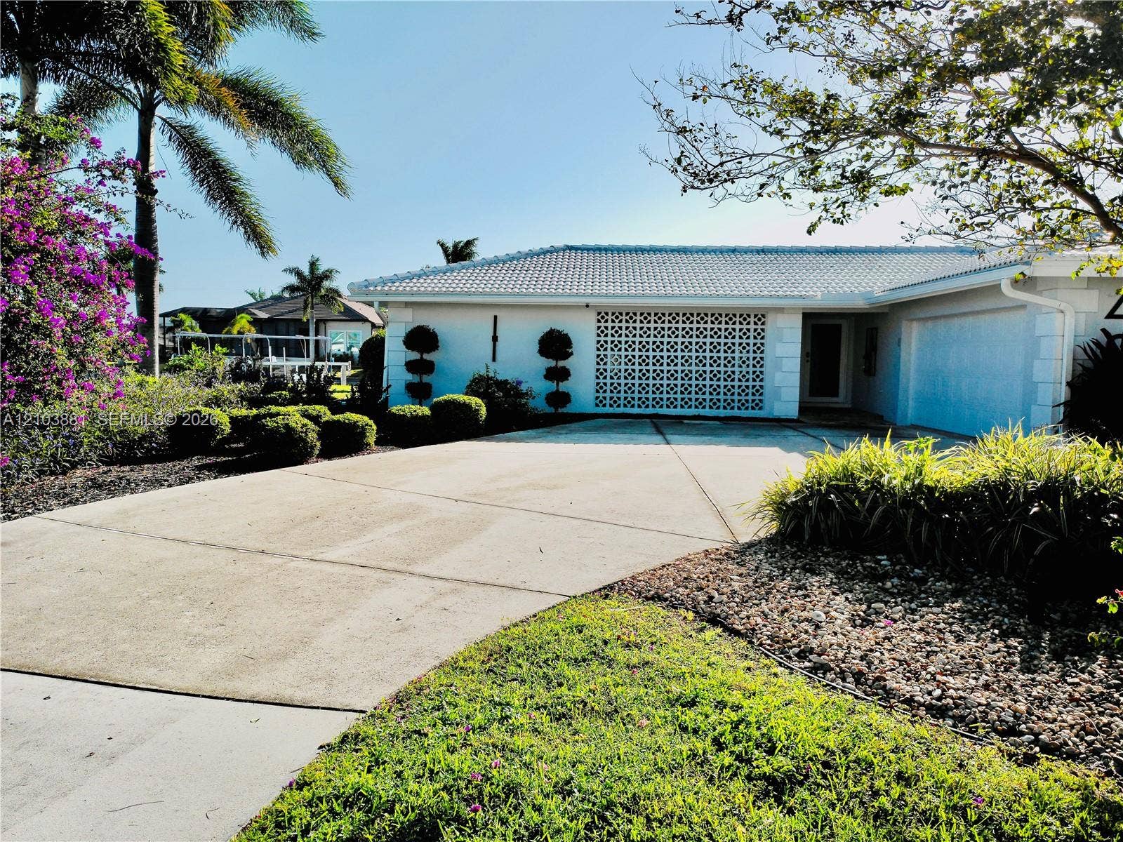 48 N Hibiscus Drive, Punta Gorda, FL 33950 Photo 1