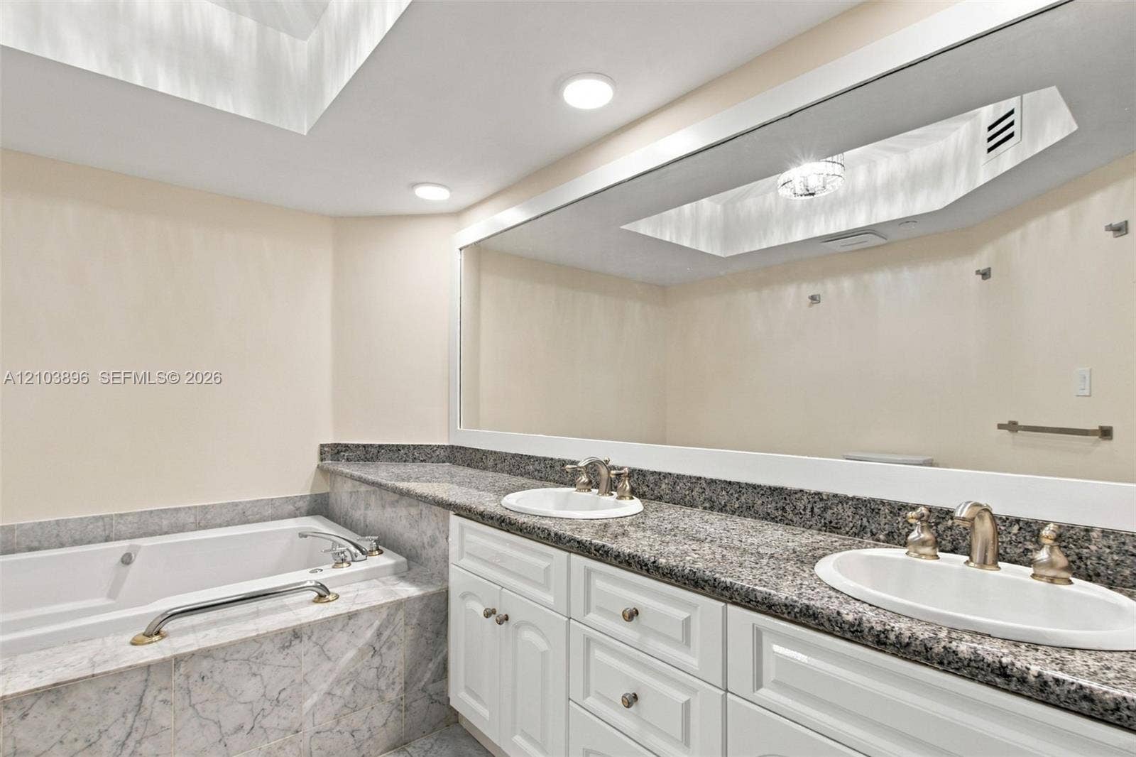 16485 Collins Avenue, #2235, Sunny Isles Beach, Sunny Isles Beach, FL 33160 Photo 20