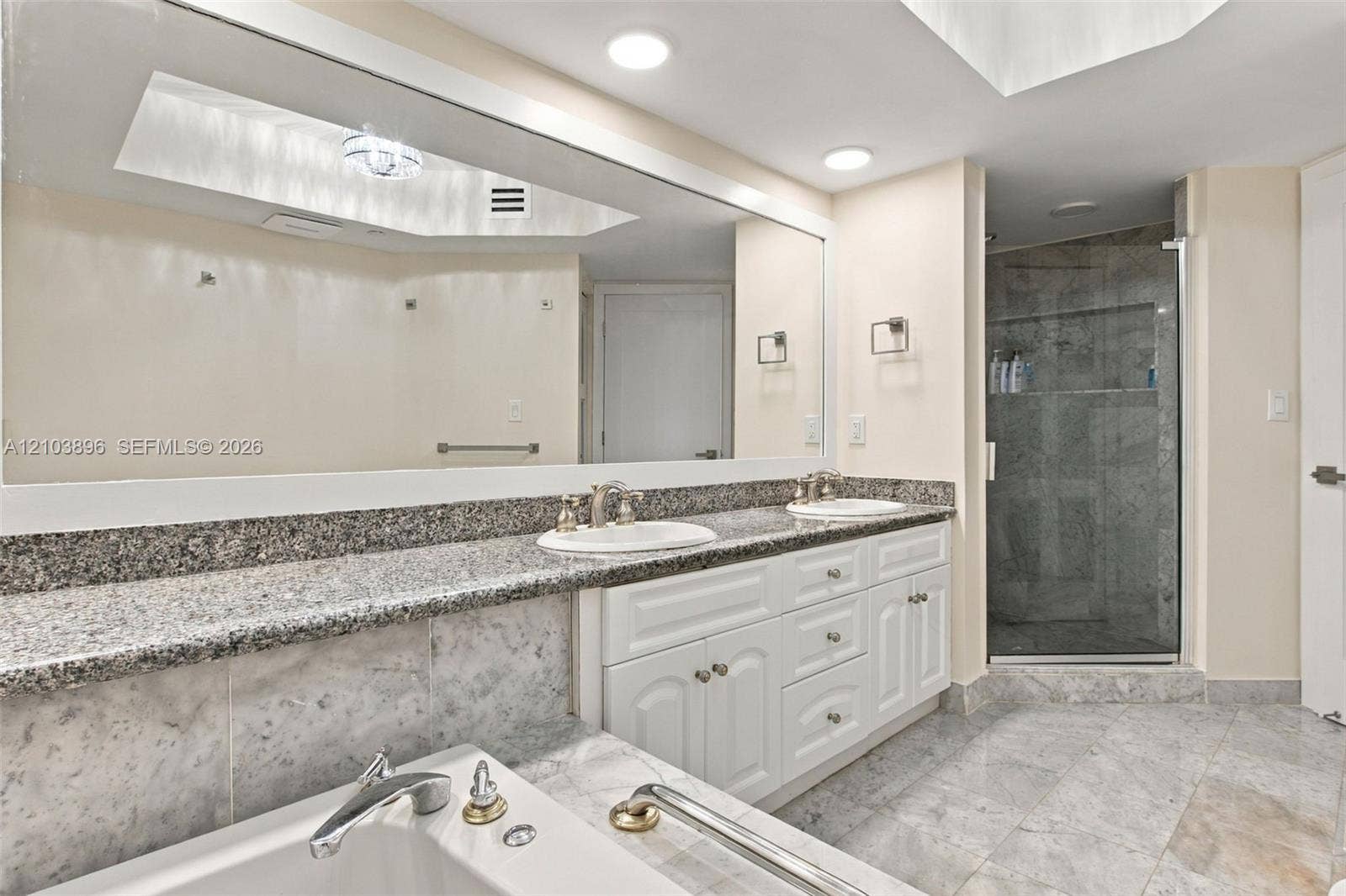 16485 Collins Avenue, #2235, Sunny Isles Beach, Sunny Isles Beach, FL 33160 Photo 22