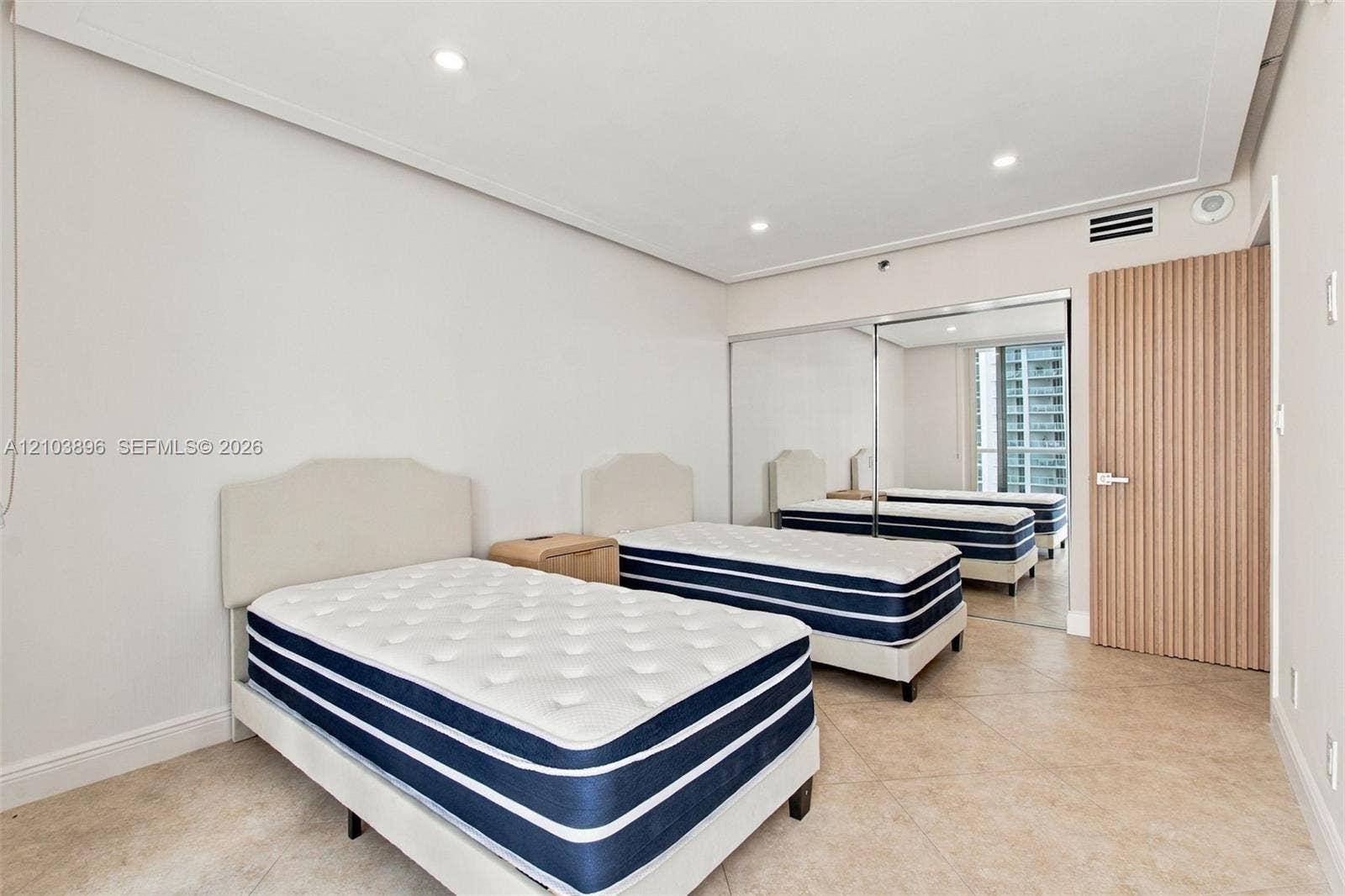 16485 Collins Avenue, #2235, Sunny Isles Beach, Sunny Isles Beach, FL 33160 Photo 24