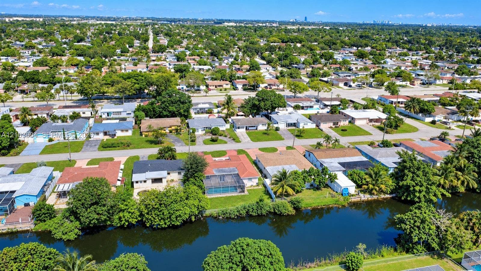 7820 Granada Boulevard, Miramar, FL 33023 Photo 16