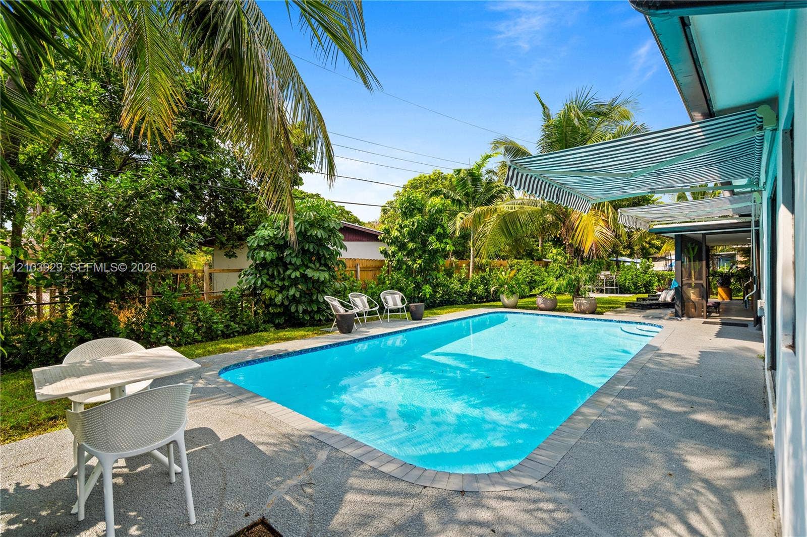 590 NW 38th Place, Deerfield Beach, FL 33064 Photo 37