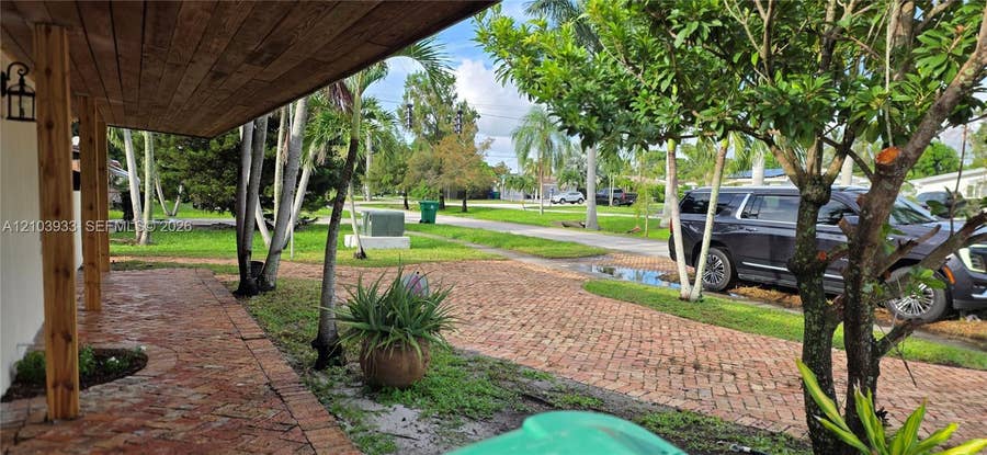Property photo for 2512 Island Drive, Miramar, FL