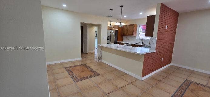2512 Island Drive, Miramar, FL 33023 Photo 11