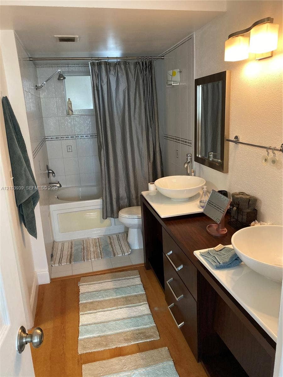 1345 Lincoln Road, #704, Miami Beach, Miami Beach, FL 33139 Photo 13