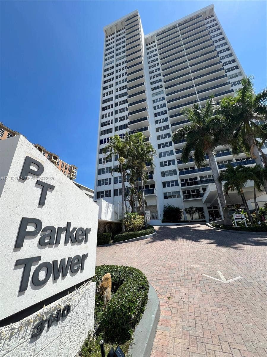 Property photo for 3140 S Ocean Drive, #303, Hallandale Beach, FL
