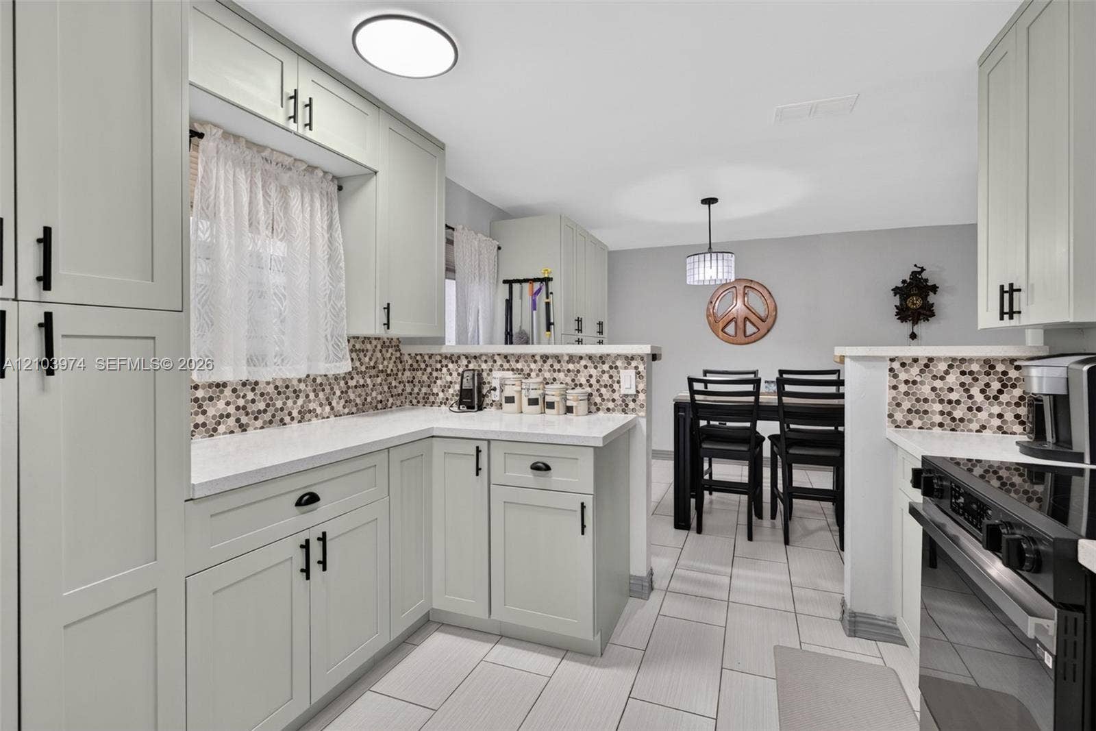 1605 SW 158th Avenue, Pembroke Pines, FL 33027 Photo 11