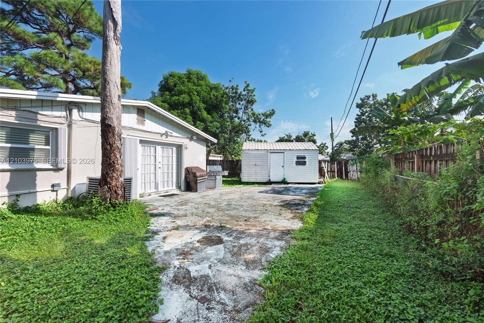 851 Caroline Circle, West Palm Beach, FL 33413 Photo 19