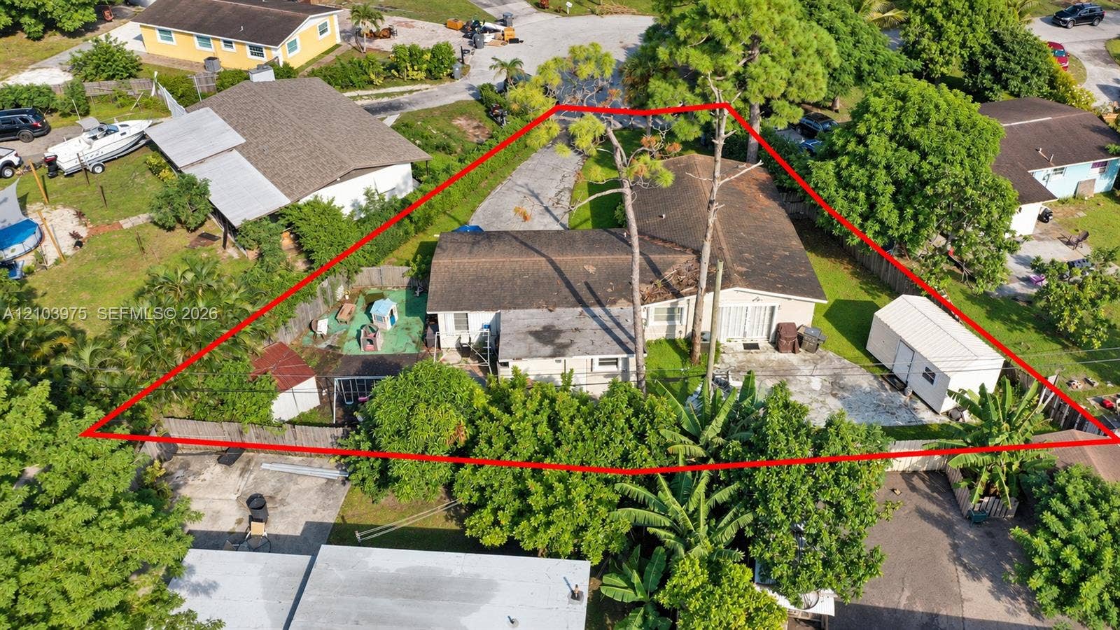 851 Caroline Circle, West Palm Beach, FL 33413 Photo 26