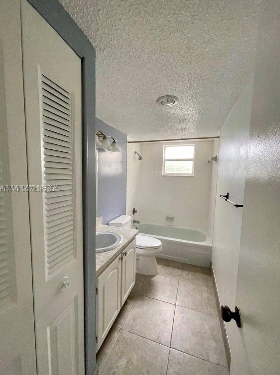 410 NW 68th Avenue, #411, Plantation, Plantation, FL 33317 Photo 8
