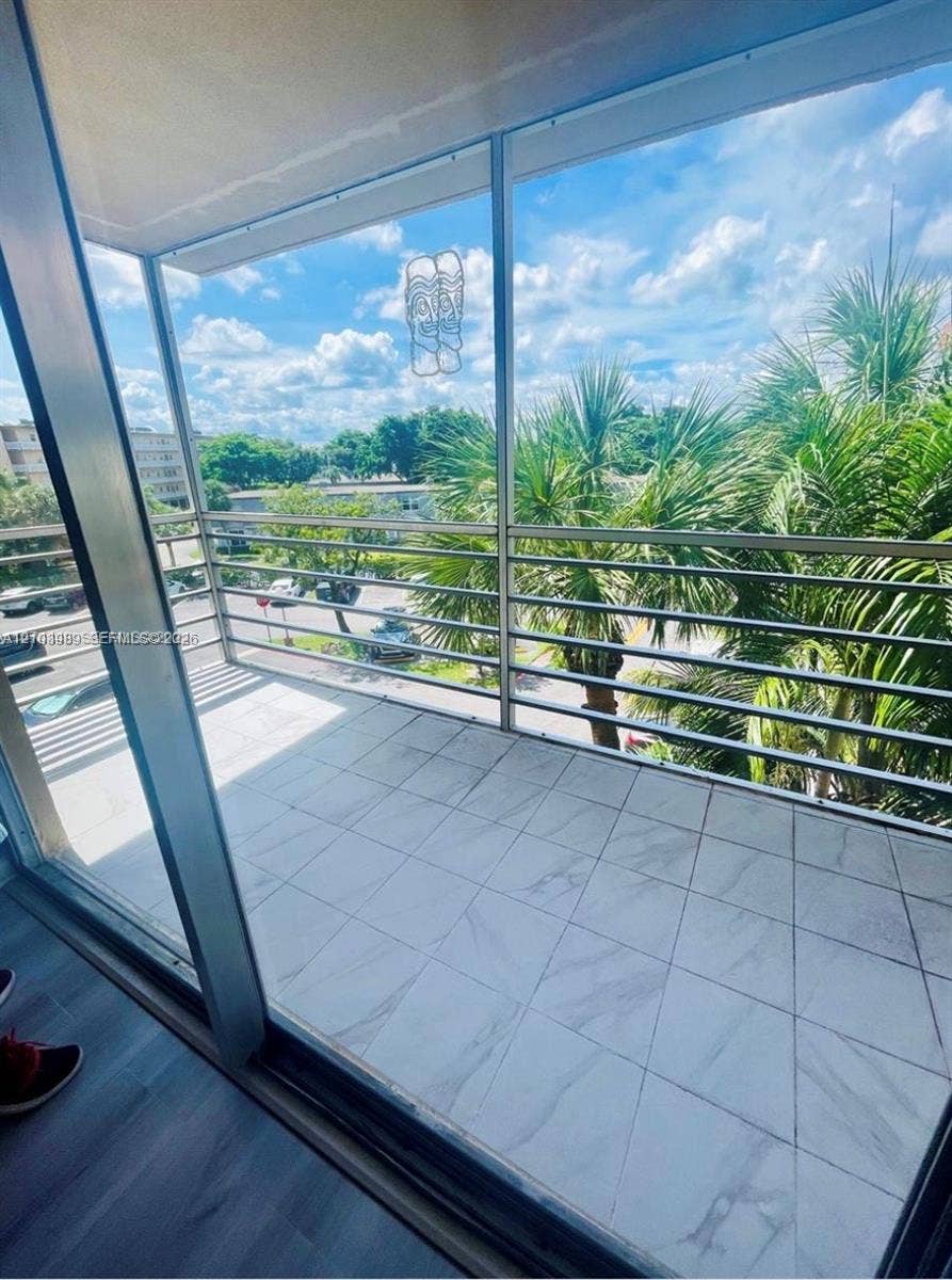 410 NW 68th Avenue, #411, Plantation, Plantation, FL 33317 Photo 14