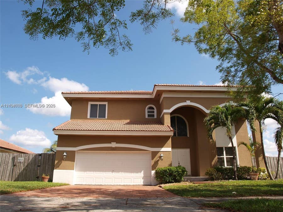 Property photo for 14905 SW 34th Street, Miami, FL
