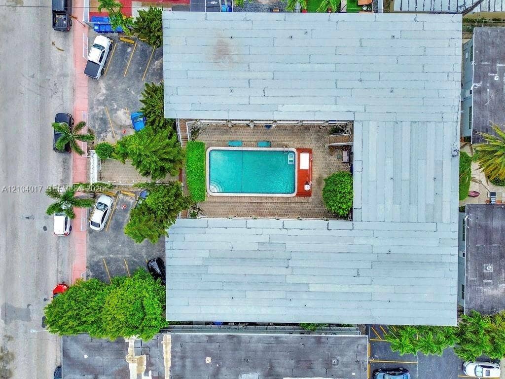 320 85th Street, #11, Miami Beach, Miami Beach, FL 33141 POOL AERIAL VIEW