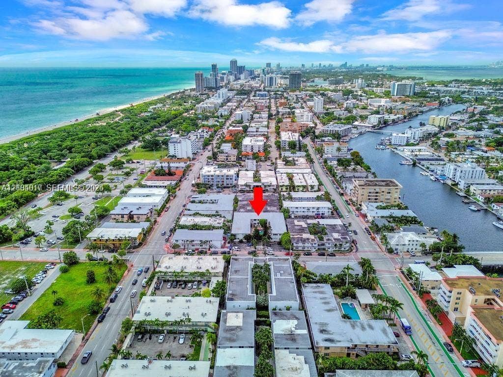 320 85th Street, #11, Miami Beach, Miami Beach, FL 33141 AERIAL VIEW