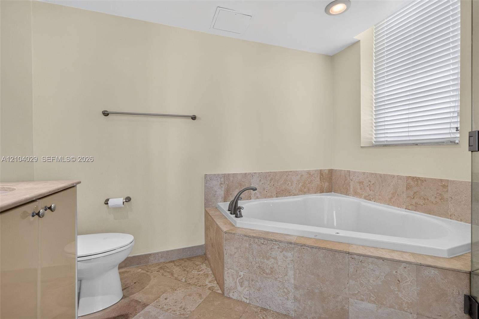 1745 E Hallandale Beach Boulevard, #2303W, Hallandale Beach, FL 33009 Photo 26