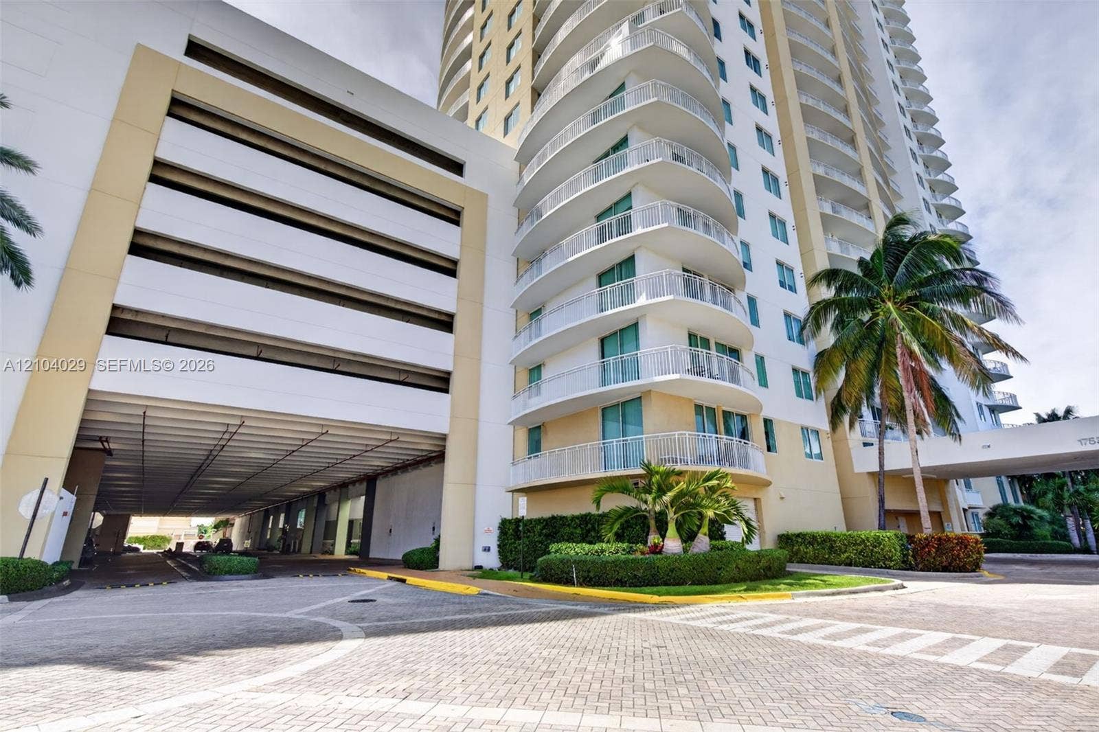 1745 E Hallandale Beach Boulevard, #2303W, Hallandale Beach, FL 33009 Photo 2