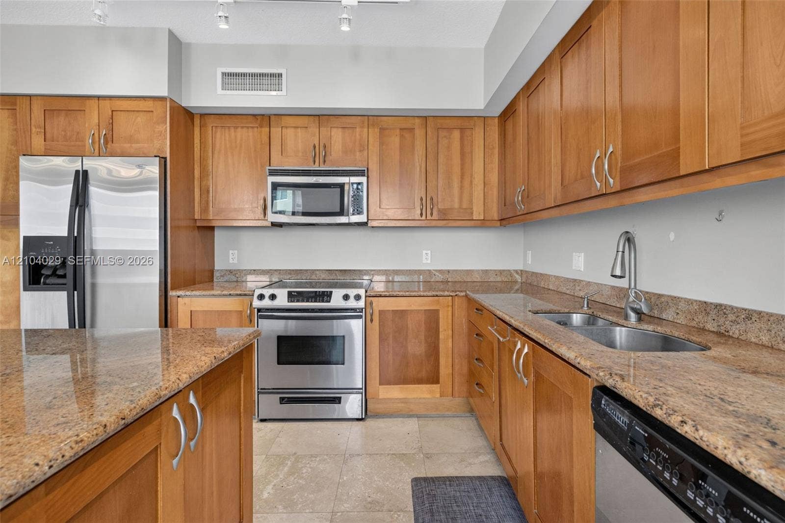 1745 E Hallandale Beach Boulevard, #2303W, Hallandale Beach, FL 33009 Photo 10