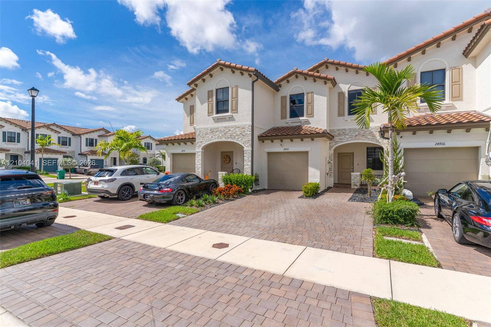24710 SW 119th Court, Homestead, FL 33032 Photo 2