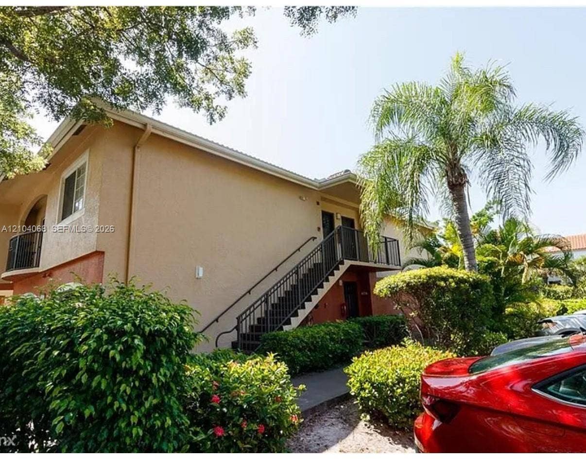 4183 N Haverhill Road, #703, West Palm Beach, FL 33417 Photo 1