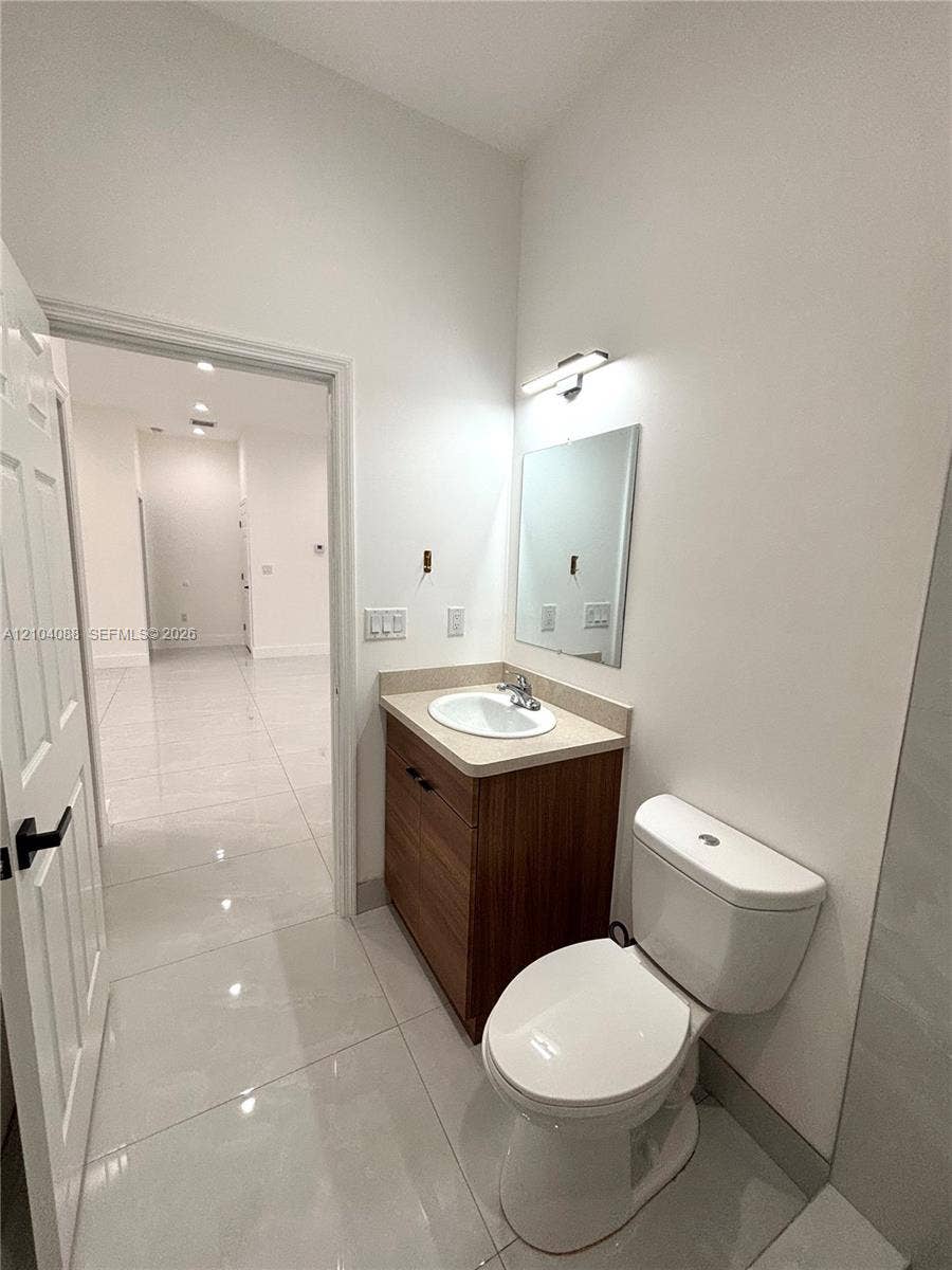 5737 Cleveland Street, #1, Hollywood, Hollywood, FL 33021 Photo 8