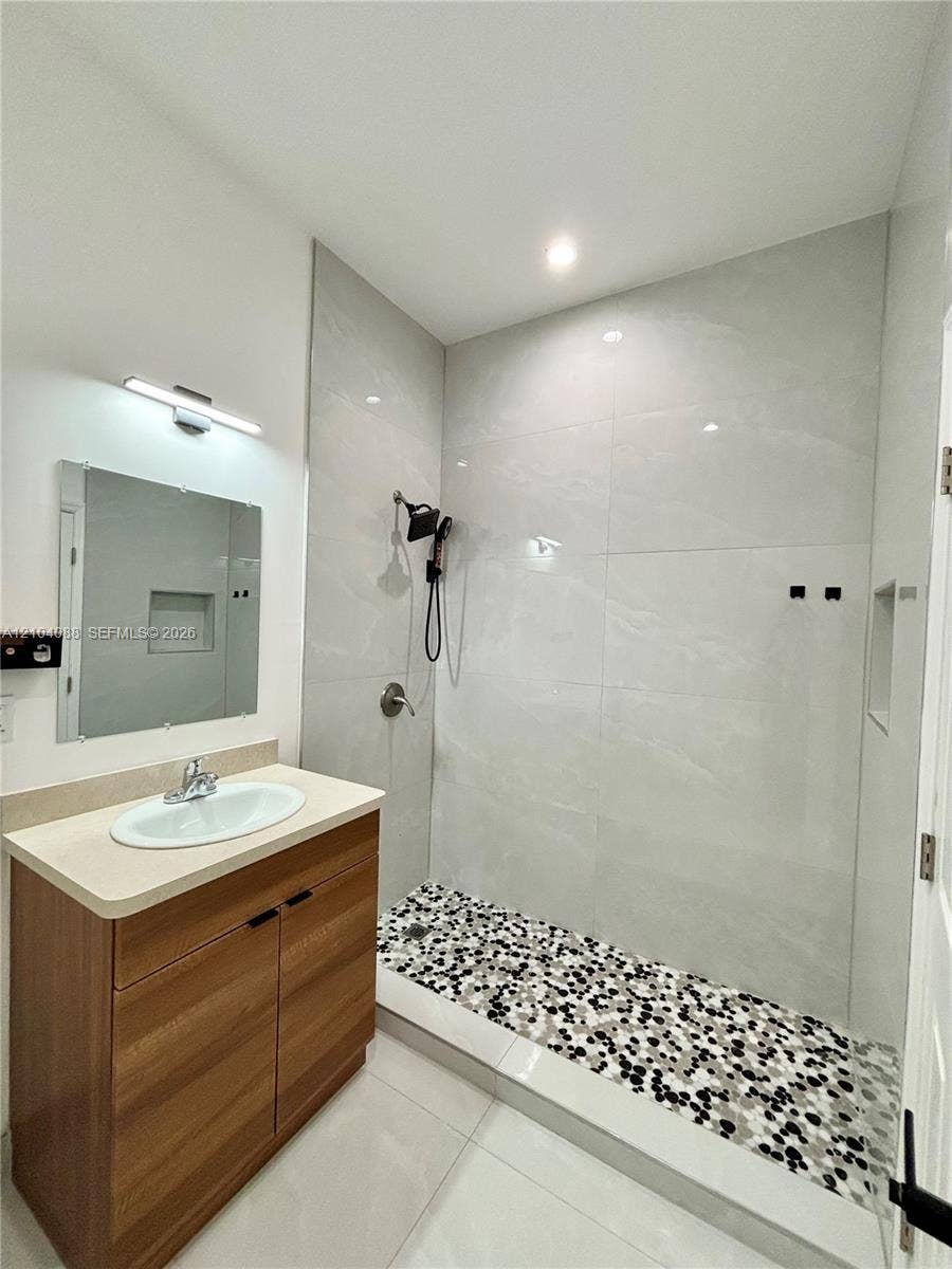 5737 Cleveland Street, #1, Hollywood, Hollywood, FL 33021 Photo 7