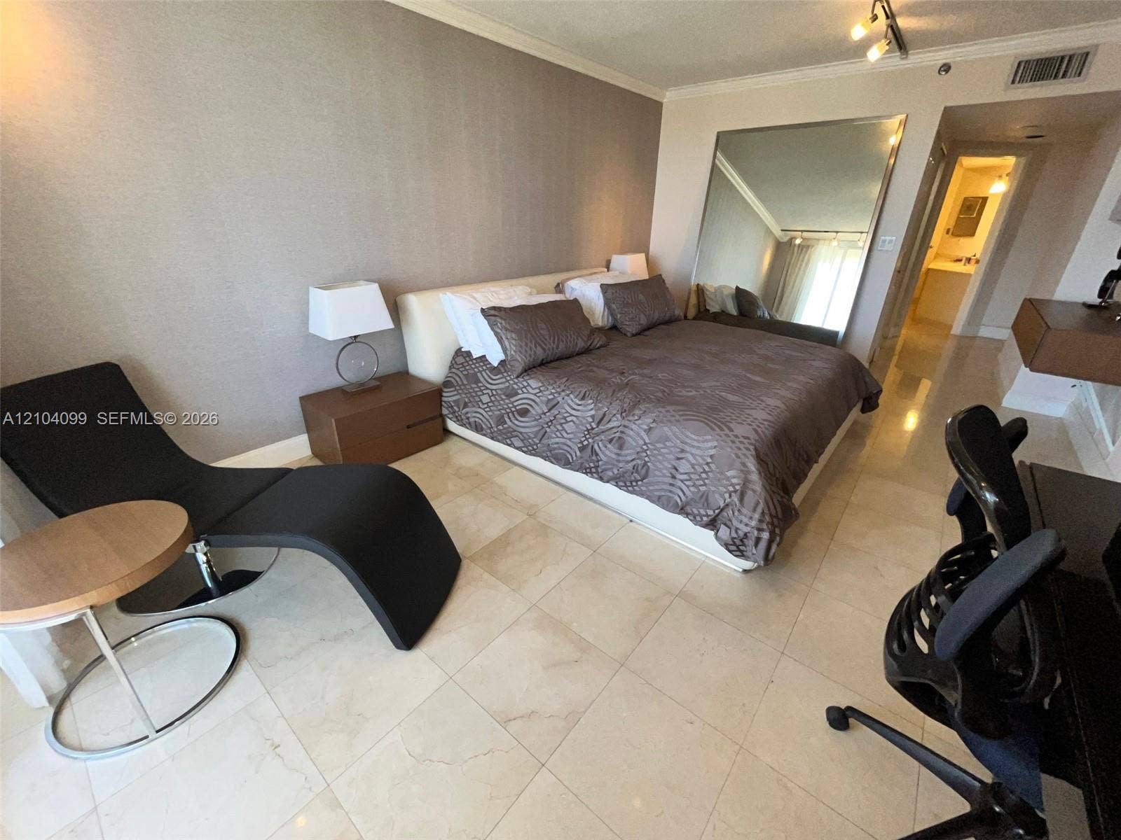 1000 W Island Boulevard, #2707, Aventura, Aventura, FL 33160 Photo 15