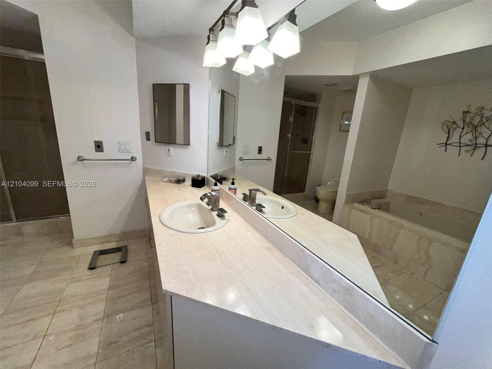 1000 W Island Boulevard, #2707, Aventura, Aventura, FL 33160 Photo 20