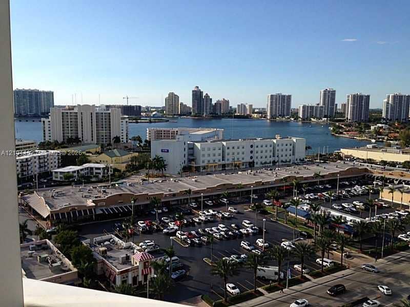18001 Collins Avenue, #1216, Sunny Isles Beach, FL 33160 Photo 30