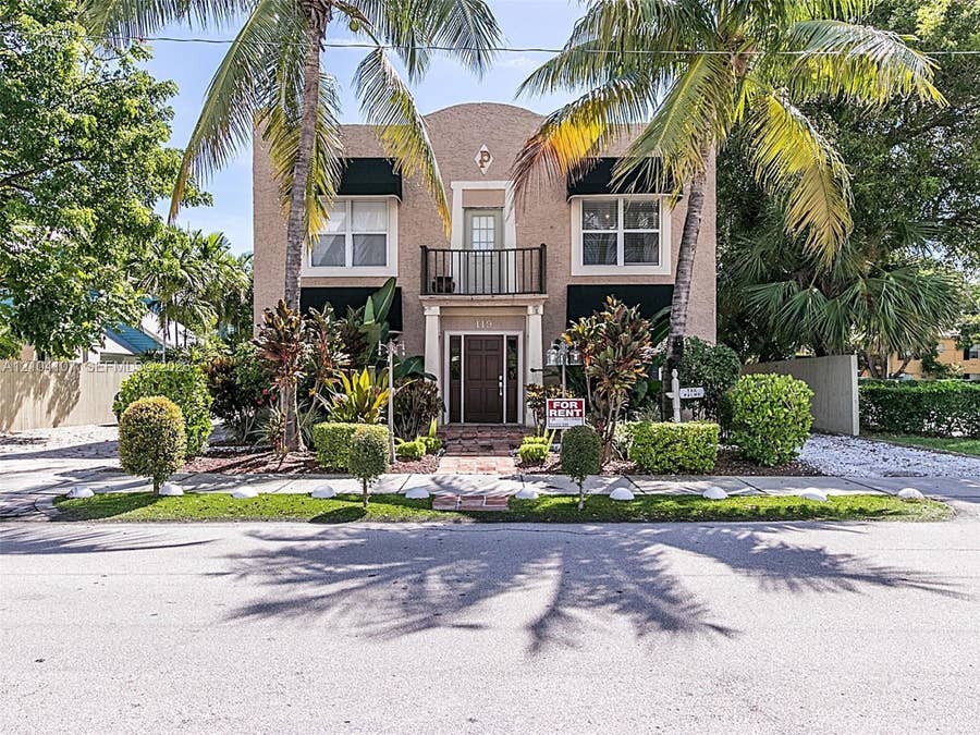 Property photo for 119 NE 7th Avenue, #4, Delray Beach, FL